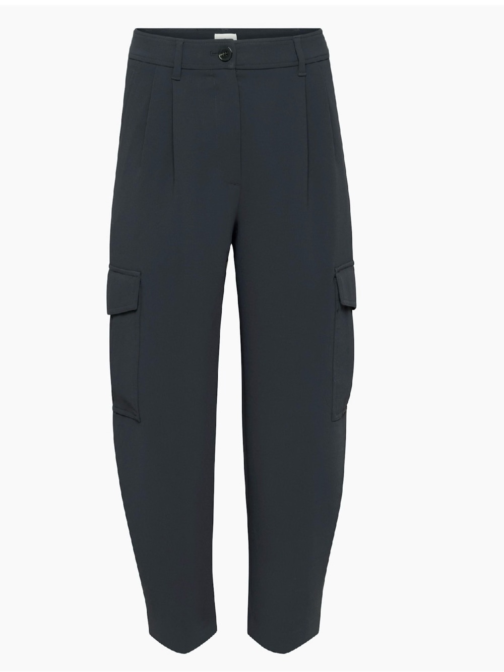 Aritzia black barrel leg cargo pant size 0
